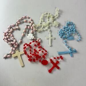 Plastic Vintage Catholic Rosary Lot 4 Necklace Charm Catholic Religious Crucifix